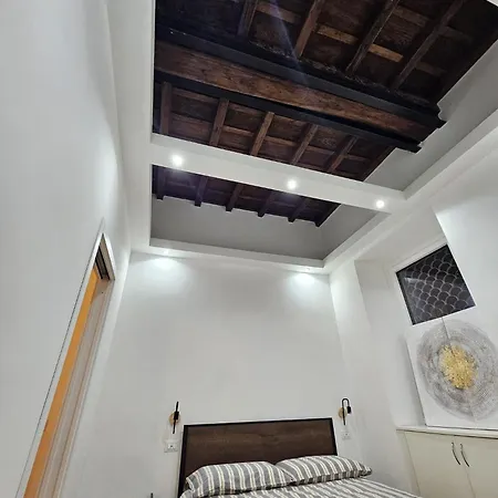 Domus Montevecchio - Navona - Pantheon דירה